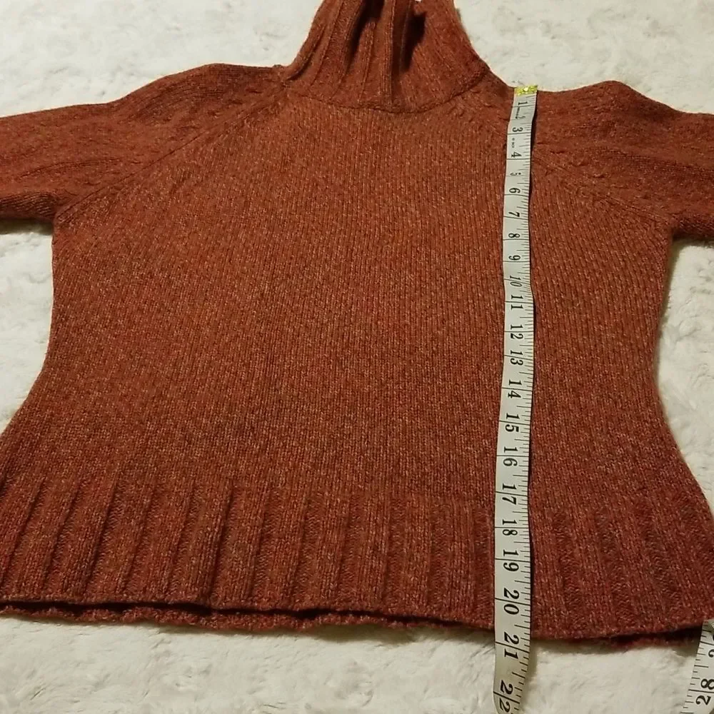 Faconnable Sweater Women's Size XS  Orange Wool Turtleneck Fall Winter